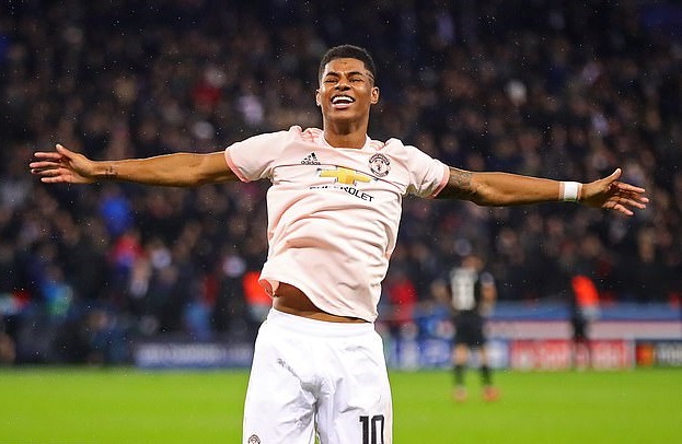 Rashford khiến MU kh&oacute; xử trước đại chiến với Barca