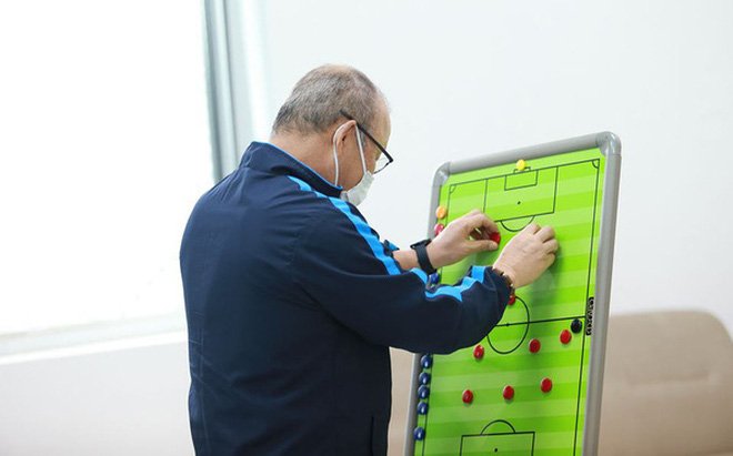 Đội h&igrave;nh ĐT Việt Nam trong sơ đồ chiến thuật mới của HLV Park Hang-seo l&agrave; những ai?