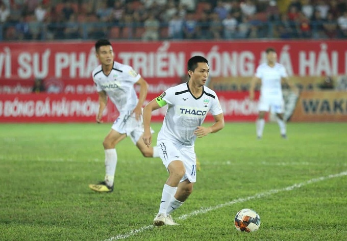 HLV Park Hang Seo muốn mạo hiểm với 2 ngôi sao của HAGL ở King's Cup