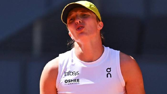 Đương kim vô địch Iga Swiatek thua sốc ở vòng 3 Rome Masters 2025
