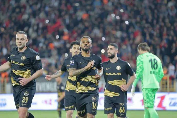 Nhận định, soi kèo Bodrum vs Corum, 0h00 ngày 12/5: Không được phép thua