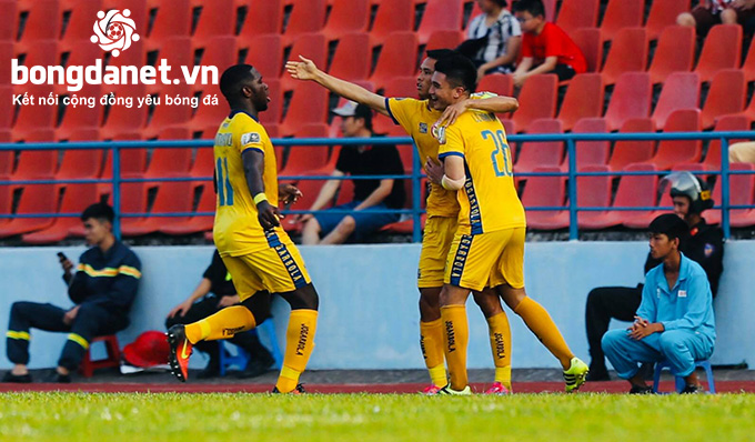 Thanh Hóa vs SLNA (17h 12/7): Xứ Thanh trả nợ