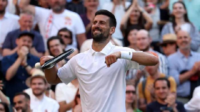 Djokovic ngược dòng sau 4 set, gặp Sinner ở bán kết Wimbledon 2025