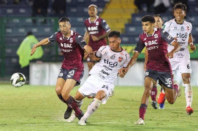 Soi kèo góc Puntarenas vs Deportivo Saprissa, 08h00 ngày 11/9