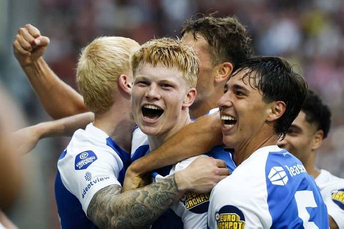 Nhận định, soi kèo AZ Alkmaar vs Willem II, 1h00 ngày 12/9: Mưa lúc nào mát mặt lúc đó