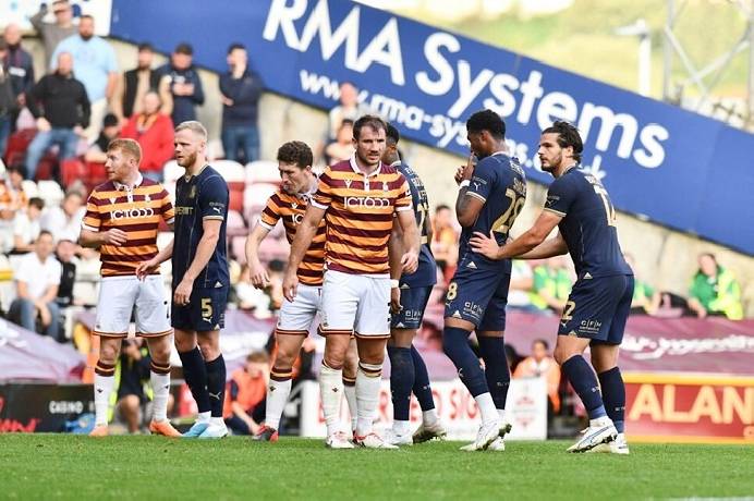 Nhận định, soi kèo Reading vs Swindon, 1h00 ngày 11/10