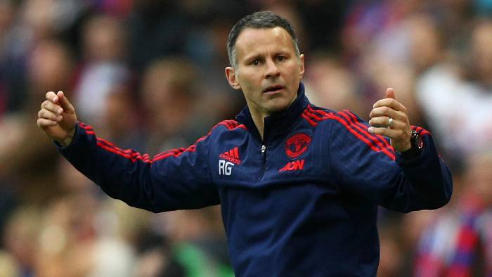 Ryan Giggs: 'Các cầu thủ M.U không thể im lặng cho qua được'