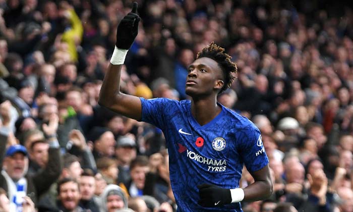 Chelsea hạ đẹp Crystal Palace, Tammy Abraham c&aacute;n mốc ấn tượng