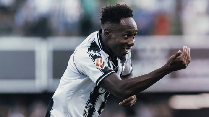 Kèo vàng bóng đá Burgos CF vs Castellon, 02h30 ngày 11/11: Trở lại Top 2