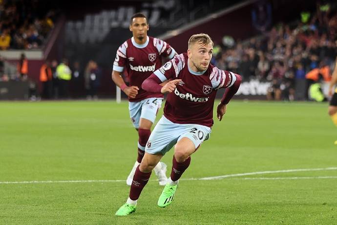 Soi k&egrave;o phạt g&oacute;c Fulham vs West Ham, 21h00 ng&agrave;y 10/12