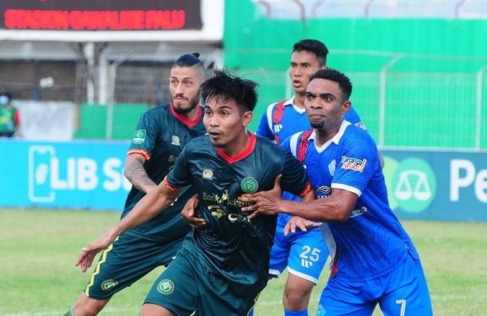 Nhận định, soi kèo Persewar Waropen vs PSBS Biak Numfor, 13h00 ngày 12/01