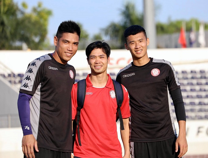 Công Phượng gánh hàng công của TP.HCM ở trận mở màn AFC Cup