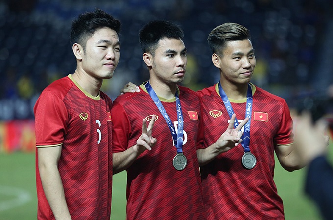 Chuyển nhượng V.League 11/2: Đức Huy sang Muangthong United?