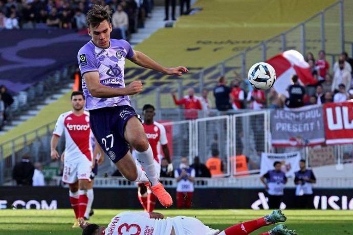 Soi kèo phạt góc Toulouse vs Rennes, 19h00 ngày 12/2