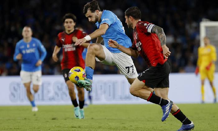 Nhận định, soi k&egrave;o AC Milan với Napoli, 2h45 ng&agrave;y 12/2: Tưởng dễ m&agrave; kh&oacute;