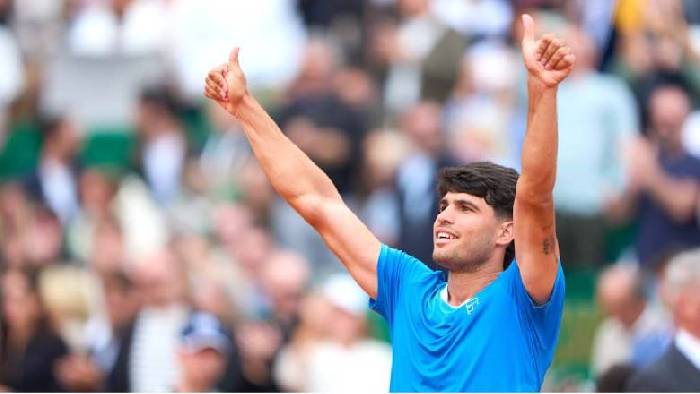 Alcaraz xin lỗi Bublik sau chiến thắng &lsquo;hủy diệt&rsquo; ở tứ kết Monte-Carlo Masters