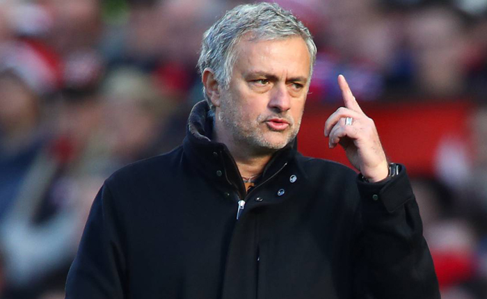 Mourinho ‘thả thính’ Juventus và cái kết phũ phàng