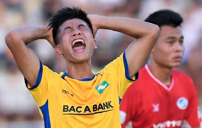 Phan Văn Đức báo tin vui cho người hâm mộ SLNA