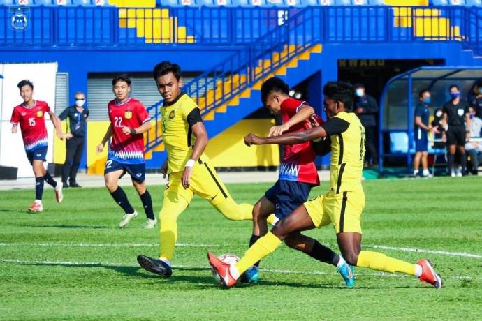 Soi kèo phạt góc U23 Malaysia vs U23 Lào, 19h00 ngày 11/5