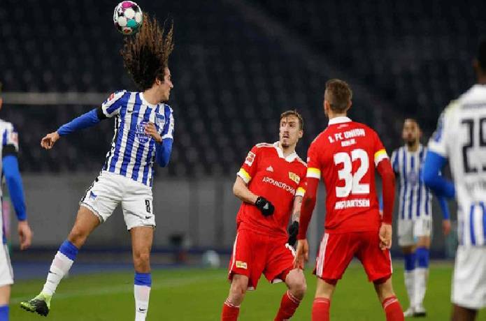 Soi kèo phạt góc Koln vs Hertha Berlin, 1h30 ngày 13/5