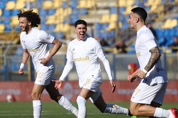 Nhận định, soi kèo Modena vs Juve Stabia, 23h45 ngày 12/5: Căng như dây đàn
