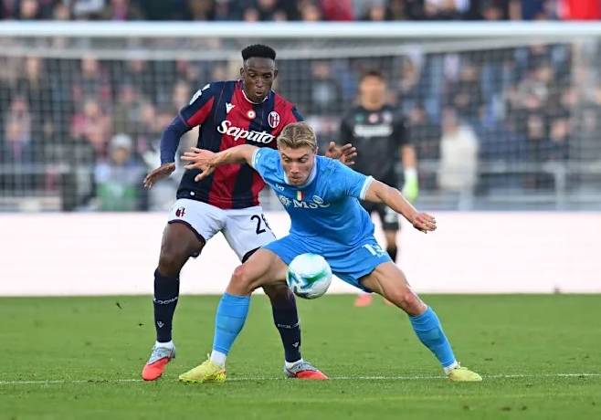 Nhận định, soi kèo Napoli vs Bologna, 01h45 ngày 12/5: Thắng để đảm bảo ngôi á quân