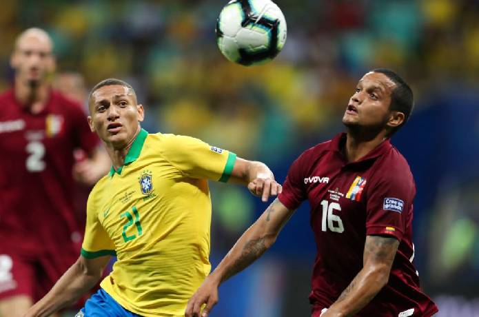 Soi kèo phạt góc Brazil vs Venezuela, 4h ngày 14/6