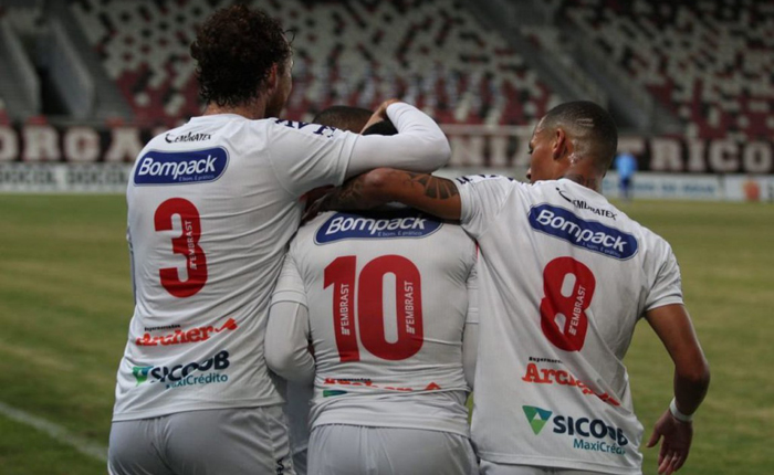 Brusque vs Joinville, 7h ngày 13/7: Bảo vệ lợi thế