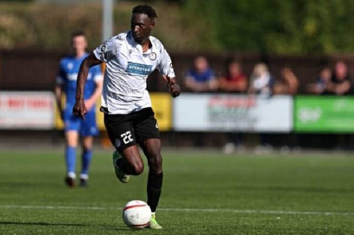 Nhận định, soi k&egrave;o Caernarfon Town vs Crusaders, 0h30 ng&agrave;y 12/7: Ca kh&uacute;c khải ho&agrave;n