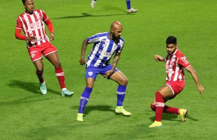 Nhận định, soi kèo Avai vs Nautico, 2h00 ngày 13/7: Đạp lên nhau mà sống