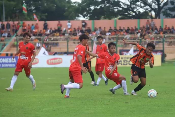 Nhận định, soi k&egrave;o Persibo Bojonegoro vs Persela Lamongan, 15h30 ng&agrave;y 12/10: Tiếp tục thăng hoa