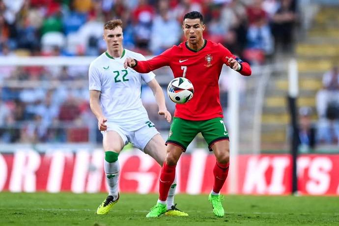 Nhận định, soi k&egrave;o Bồ Đ&agrave;o Nha vs CH Ireland, 1h45 ng&agrave;y 12/10: T&igrave;nh cảnh tr&aacute;i ngược