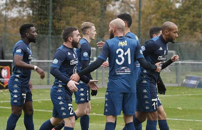 Nhận định, soi kèo Saran vs FC Chartres, 20h00 ngày 11/10: Trái đắng sân nhà