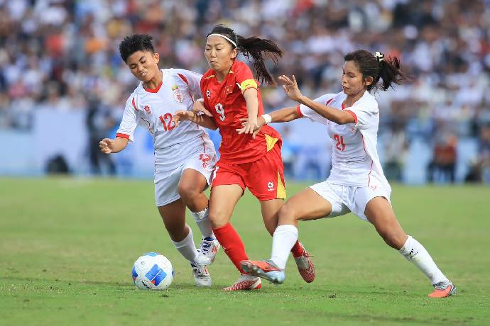 Đội tuyển nữ Việt Nam lấy ngôi đầu, loại Myanmar khỏi SEA Games 33