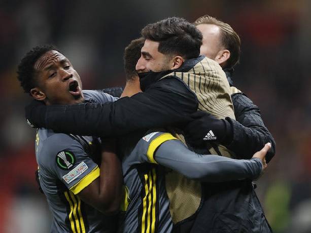 Nhận định, soi kèo Waalwijk vs Feyenoord, 20h30 ngày 13/2