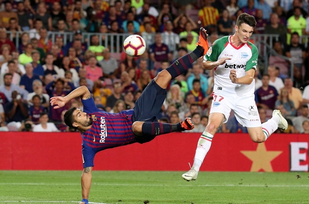 Dự đoán Huesca vs Barcelona (21h15 13/4) bởi chuyên gia Matt Law