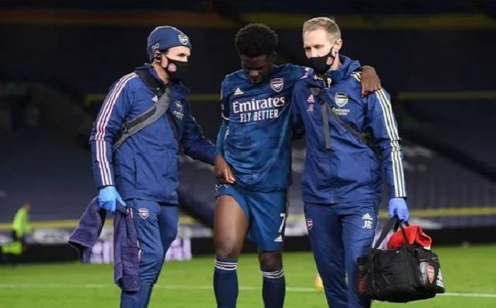 Arsenal nhận liên tiếp 3 tin dữ