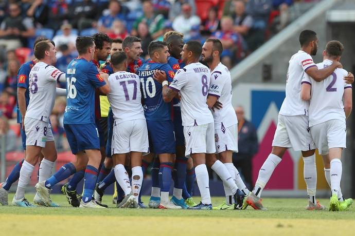 Nhận định Newcastle Jets vs Perth Glory, 16h05 ngày 13/4