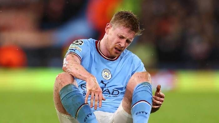 Man City trả gi&aacute; cực đắt sau chức v&ocirc; địch Champions League