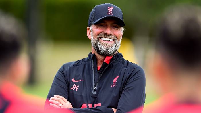HLV Jurgen Klopp 'đ&aacute; đểu' Man United trước m&agrave;n thư h&ugrave;ng tr&ecirc;n đất Th&aacute;i