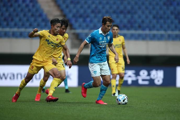 Nhận định, soi k&egrave;o Gwangju Football Club vs Pohang Steelers, 17h30 ng&agrave;y 13/9: Những người khốn khổ