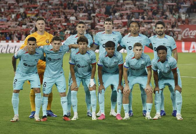 Barca thanh lý 'Messi đệ nhị' để mua đứt 'gấp đôi' số 7 người Bồ
