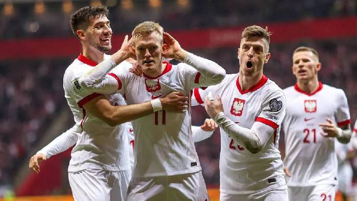 Soi kèo góc Lithuania vs Ba Lan, 01h45 ngày 13/10