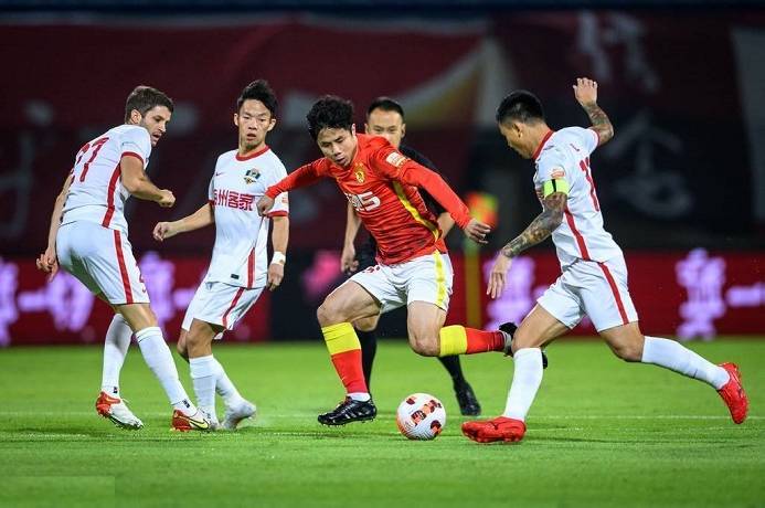 Soi k&egrave;o, dự đo&aacute;n Macao Guangzhou City vs Meizhou Hakka 18h30 ng&agrave;y 12/11