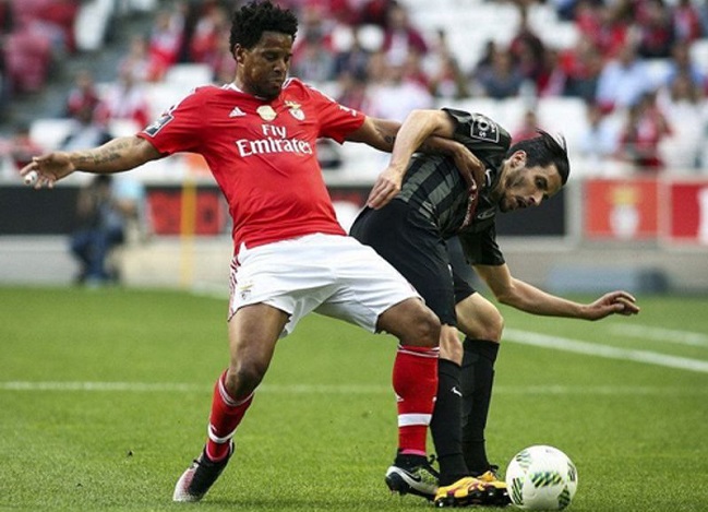 Ph&acirc;n t&iacute;ch tỷ lệ Eintracht Frankfurt vs Guimaraes, 0h55 ng&agrave;y 13/12