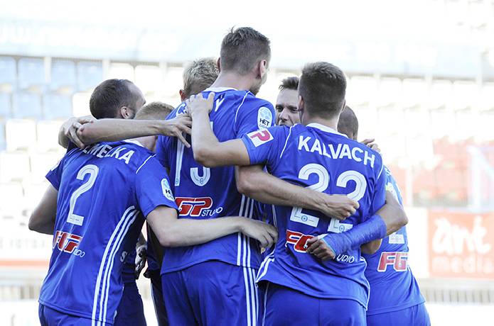 Nhận định, soi kèo Trencin vs Sigma Olomouc, 21h00 ngày 14/01