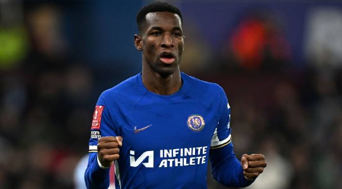 Ngôi sao Chelsea bị treo giò vì hành động lãng xẹt