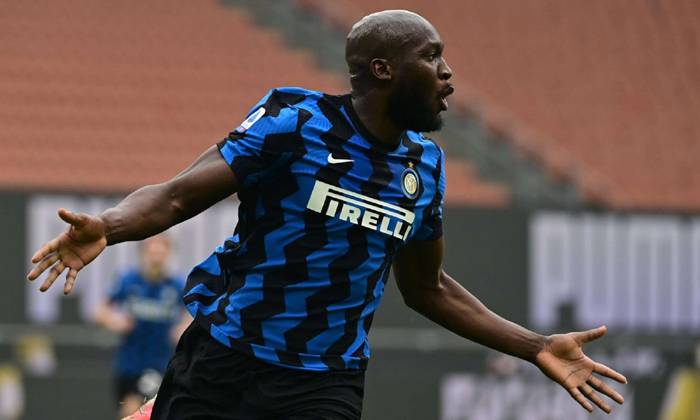 V&igrave; sao Romelu Lukaku đ&aacute; như &lsquo;l&ecirc;n đồng&rsquo; trong m&agrave;u &aacute;o CLB Inter Milan?