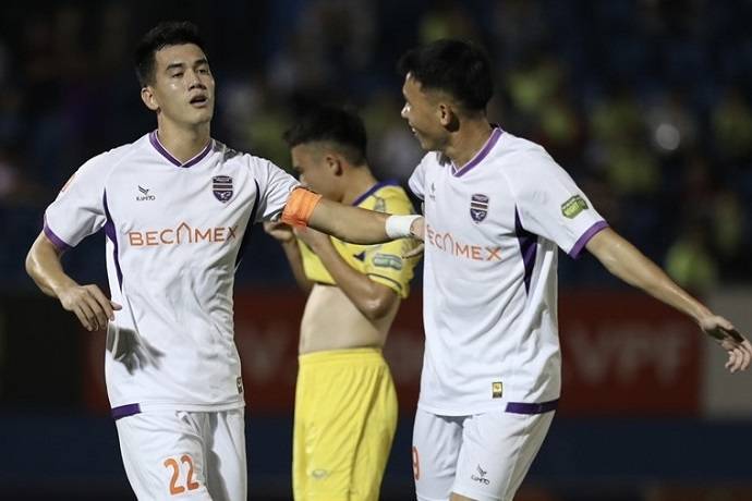 Nhận định, soi k&egrave;o Long An với B&igrave;nh Dương, 17h00 ng&agrave;y 13/3: Kh&aacute;ch gặp kh&oacute;