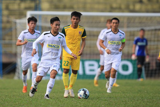 L&aacute;i trưởng HAGL đổ lỗi cho thất bại v&igrave; l&iacute; do kh&oacute; đỡ